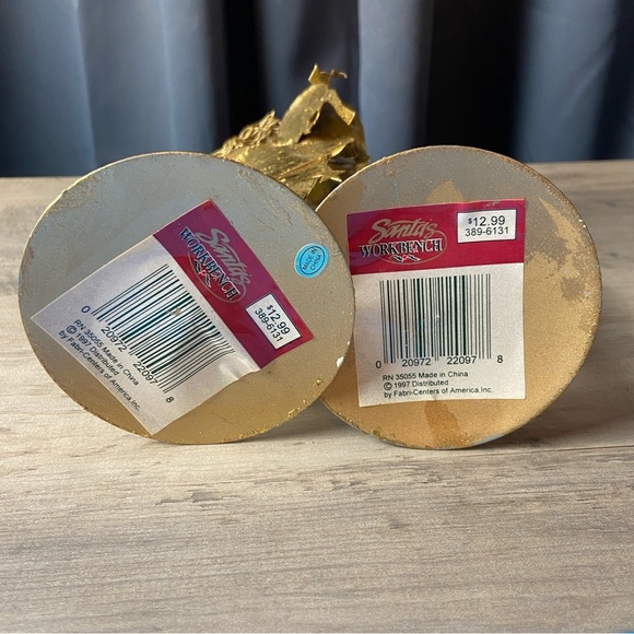 Pair of Vintage Gold Metal Angel Figurines Candle Holders - Picture 7 of 8